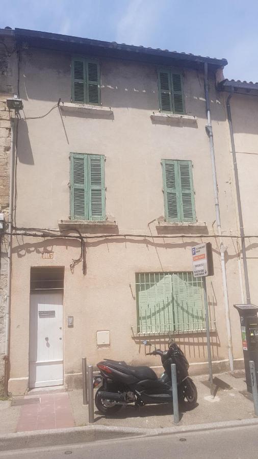 Charmant Studio Coeur Centre Ville Avignon Bagian luar foto